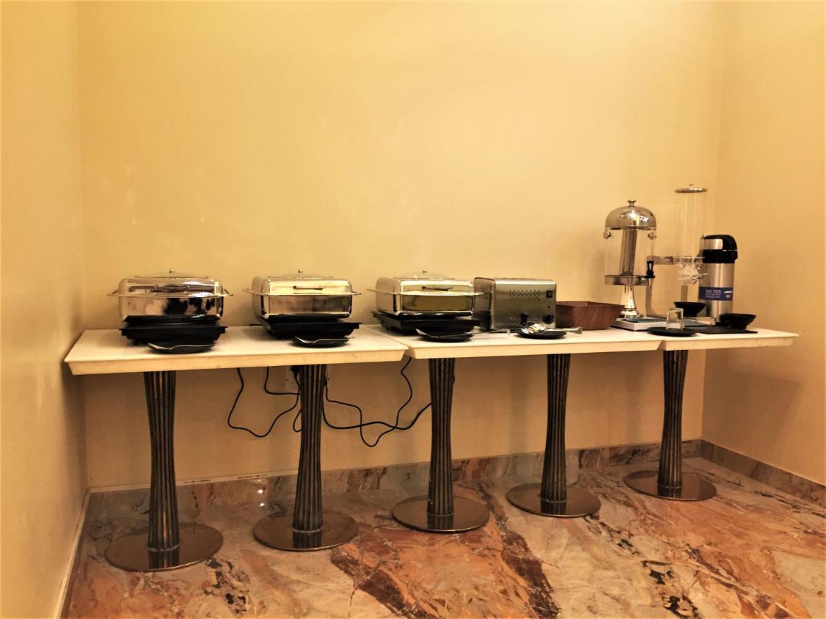 קוטה Hotel Bharat מראה חיצוני תמונה