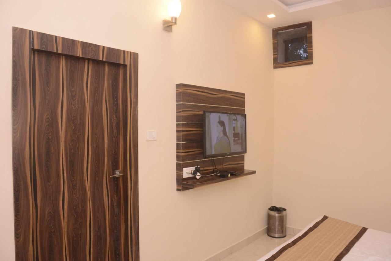 קוטה Hotel Bharat מראה חיצוני תמונה